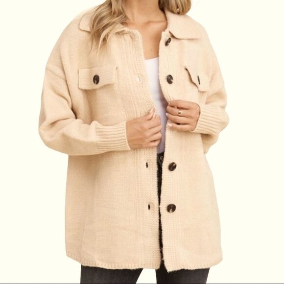 STACCATO Oversized Shacket  - Picture 6 of 10